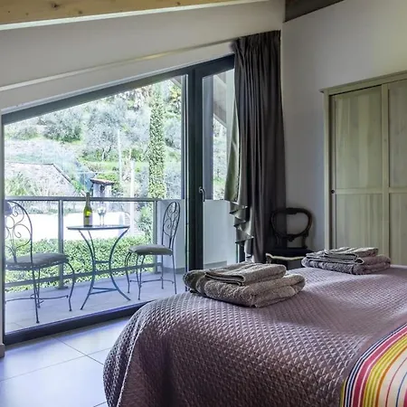 Maggiore Apartman Lesa