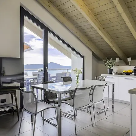 Maggiore Apartment